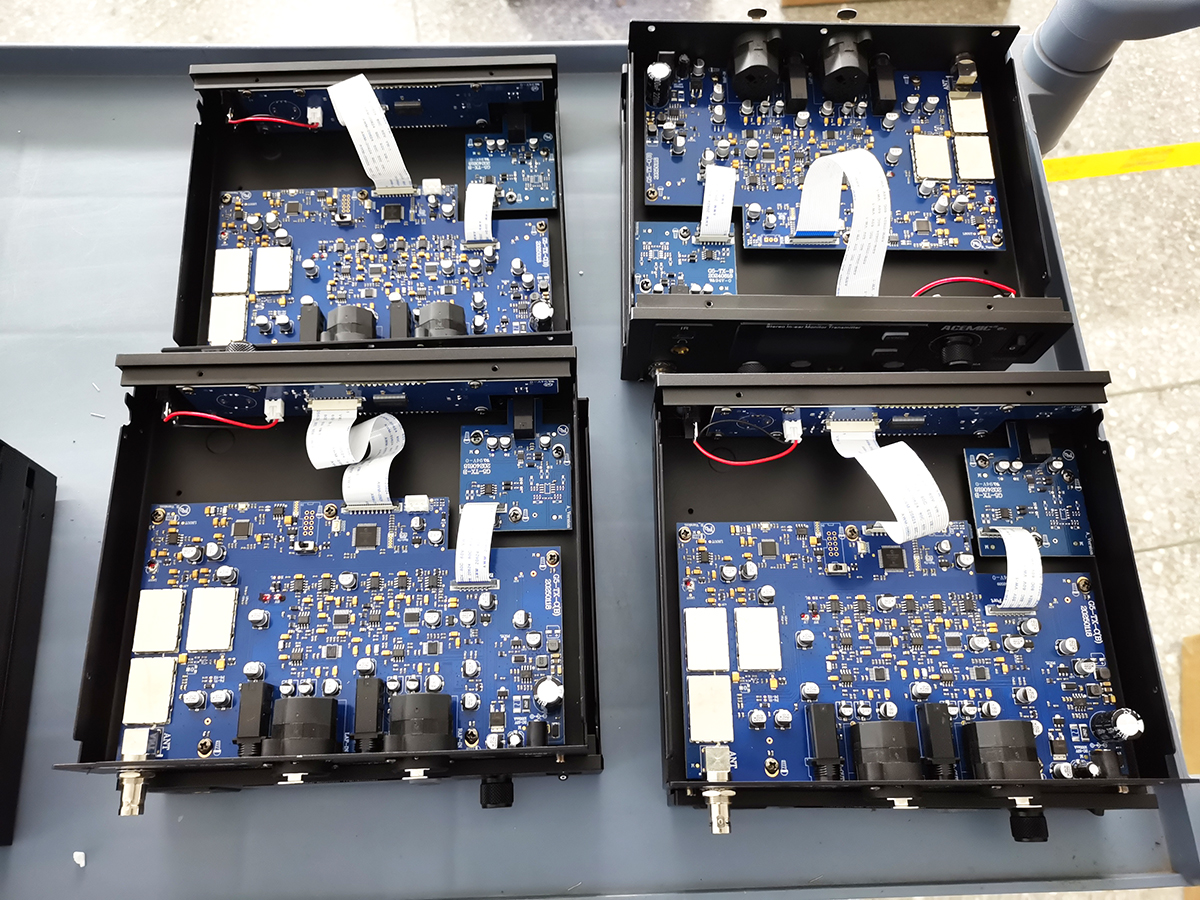 G5B Stereo Wireless In-Ear Monitor System for Singers