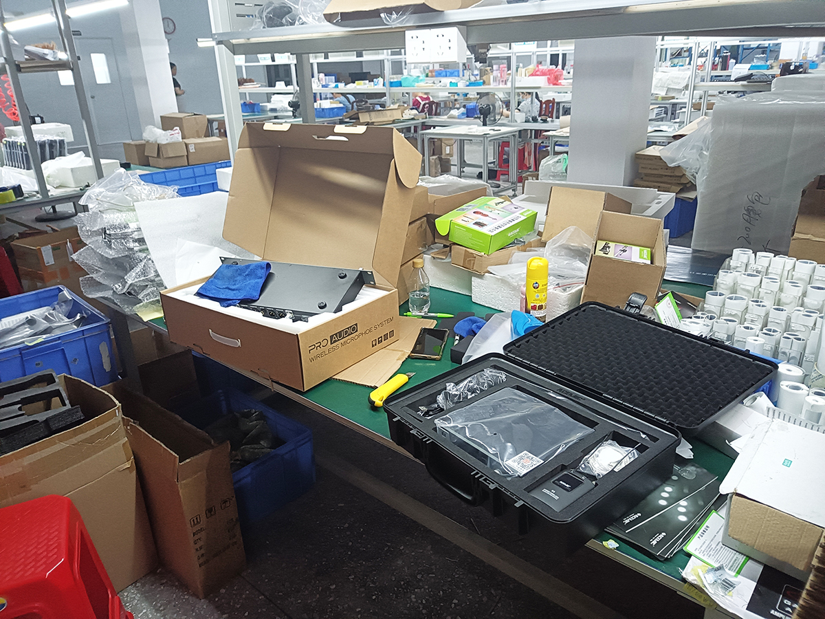 G5B Stereo Wireless In-Ear Monitor System for Singers