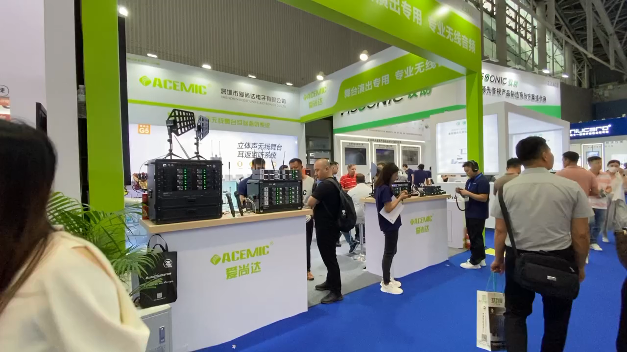 Stage Wireless Microphone Package MicPack-8Ch